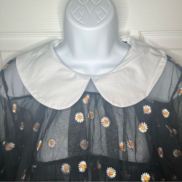 Smak Parlour Black Embroidered Daisy Mesh Ruffle Top Tier Peter Pan Collar M NWT - Picture 5 of 12